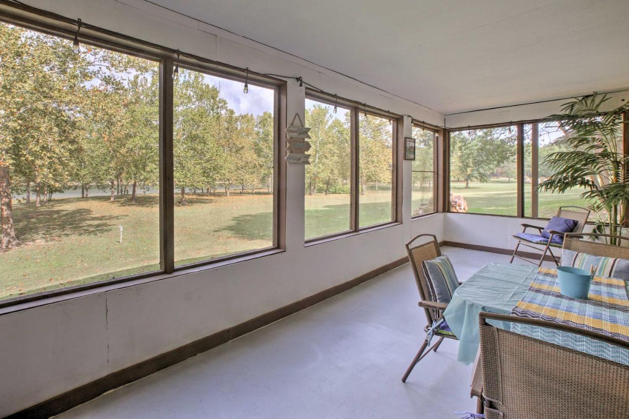 Lakefront Table Rock Home With Fire Pit! Golden ภายนอก รูปภาพ