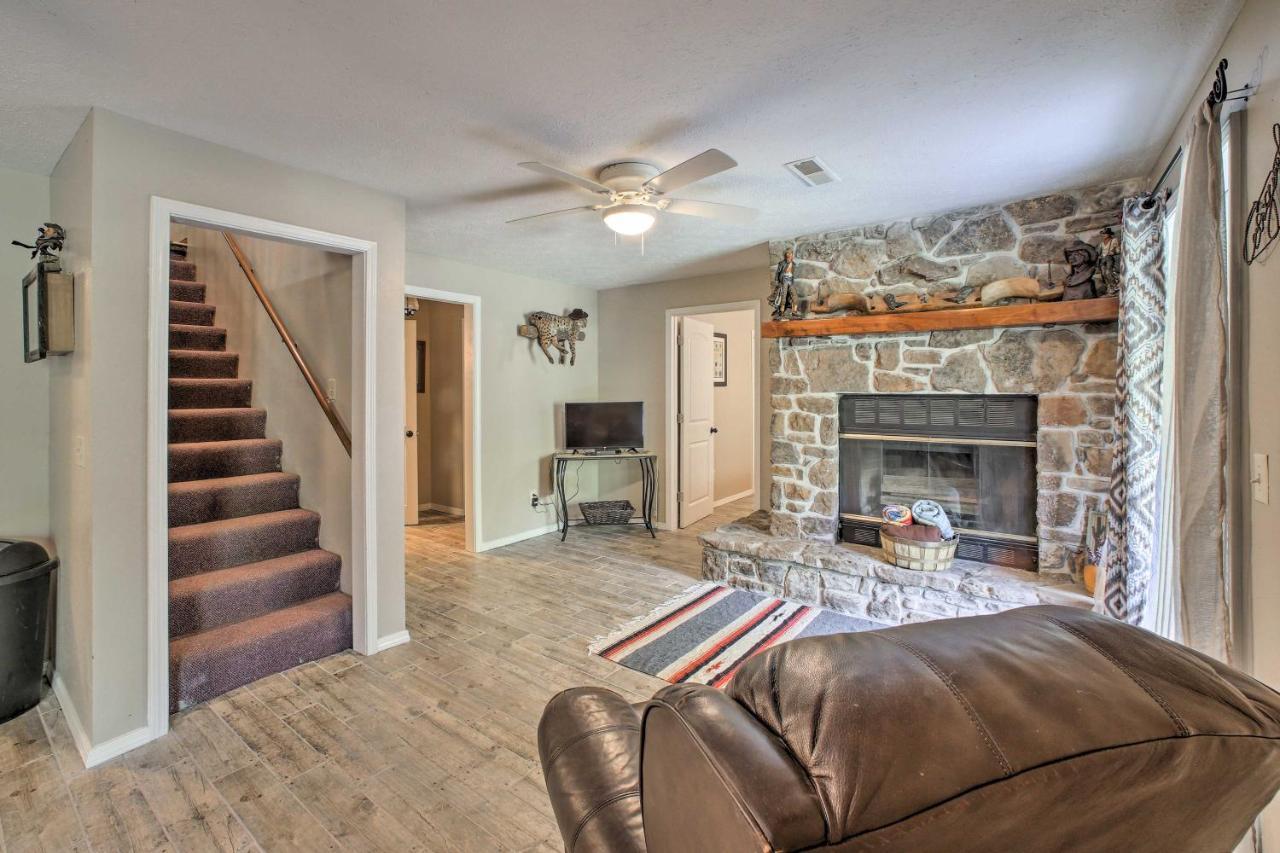 Lakefront Table Rock Home With Fire Pit! Golden ภายนอก รูปภาพ